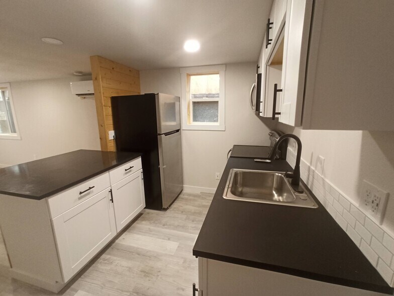 Building Photo - 4510 SE 99th Ave