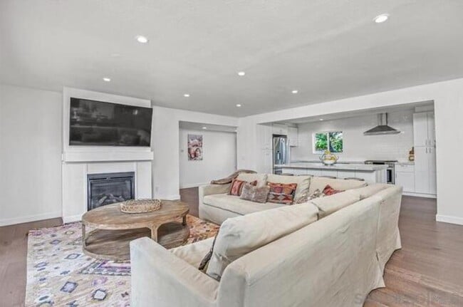 Building Photo - 2691 Palomino Cir