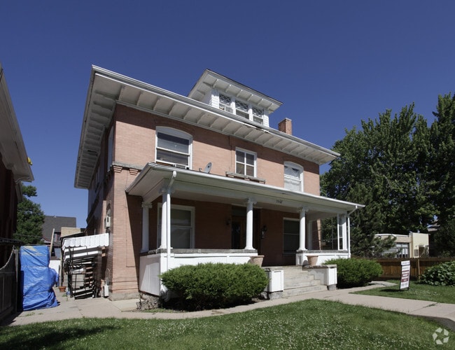 Building Photo - 1567 Vine St