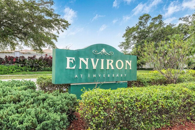 Building Photo - 6921 Environ Blvd