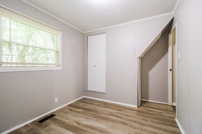 Building Photo - 6917 Sayler Ave