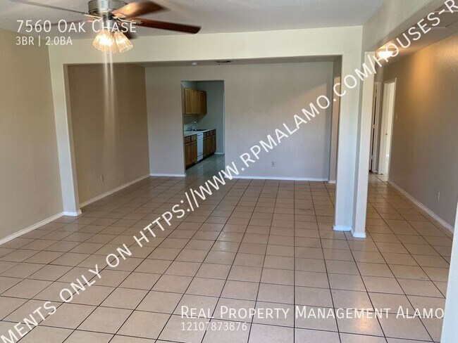 Building Photo - 7560 Oak Chase