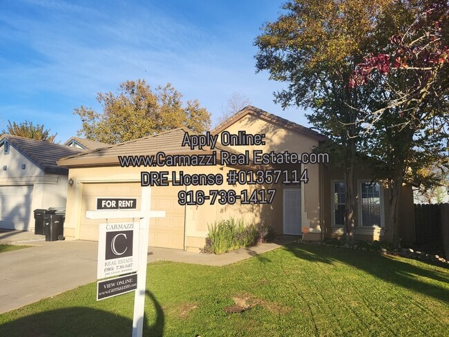 Building Photo - 9197 Irish Gold Way