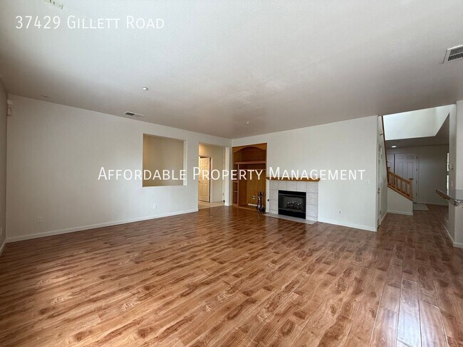 Building Photo - 37429 Gillett Rd