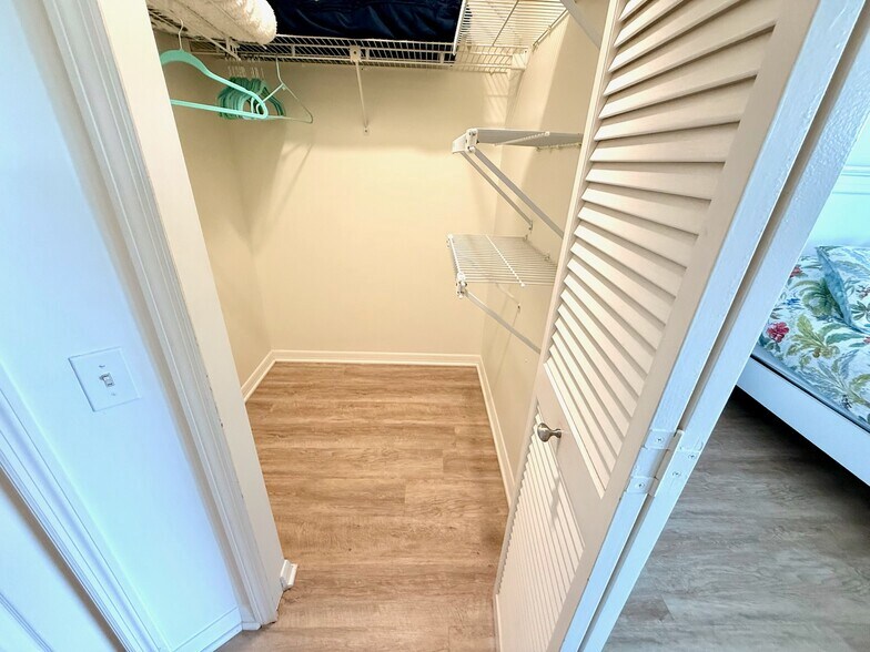 2 Large walk in closets in Primary - 3941 Leeward Passage Ct