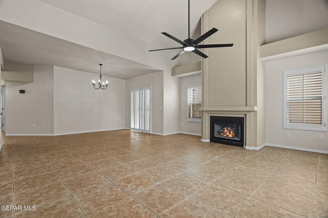 Building Photo - 143 N Alto Mesa Dr