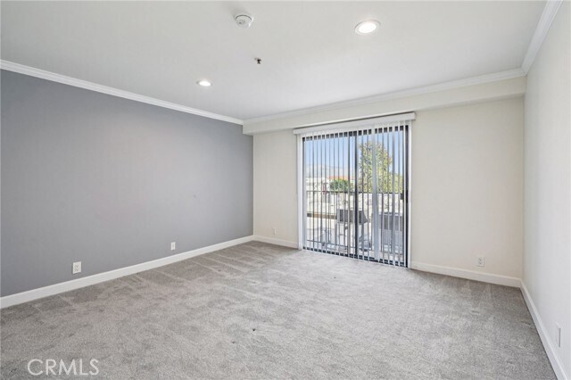 Building Photo - 11162 Camarillo St