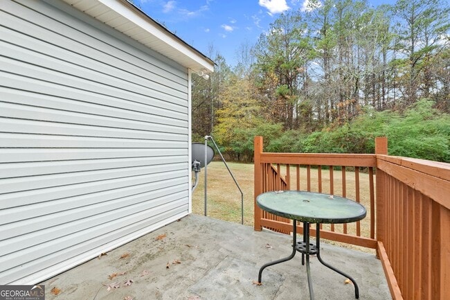 Building Photo - 235 Jenkins Rd