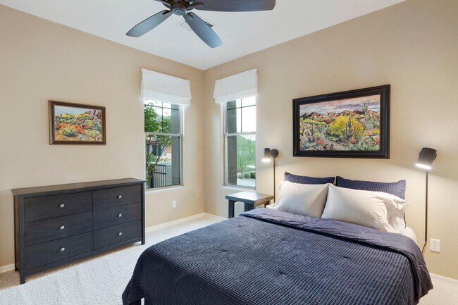 Building Photo - 11489 E Raintree Dr