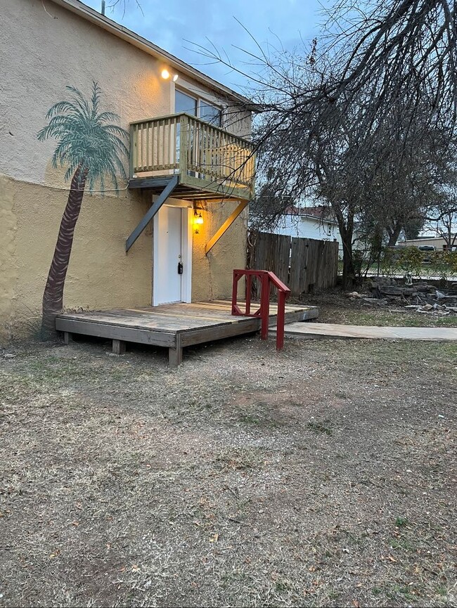 Building Photo - KC-1209 Bawcom