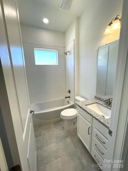 Building Photo - 4619 Kobus Ct.