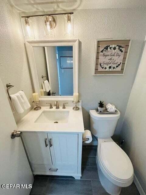 Building Photo - 6700 Escondido Dr