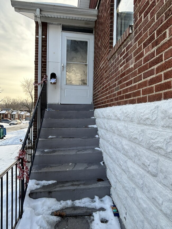 Building Photo - 8371 Eton Pl