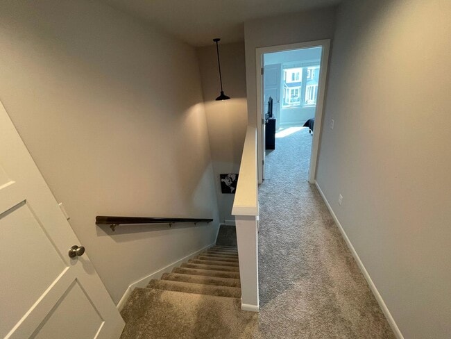 Building Photo - Newly built 2 bed / 2.5 bath townhouse in ...