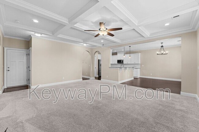 Building Photo - 582 Bunchgrass St