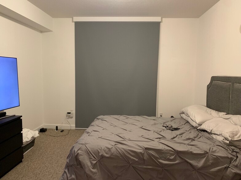 Master bdrm - 1111 SW 1st Ave