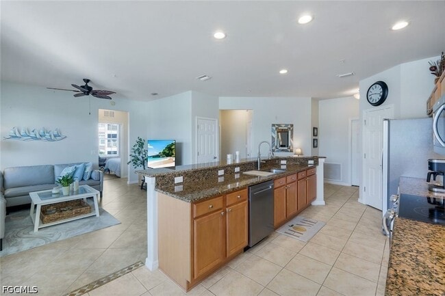 Building Photo - 11751 Pasetto Ln