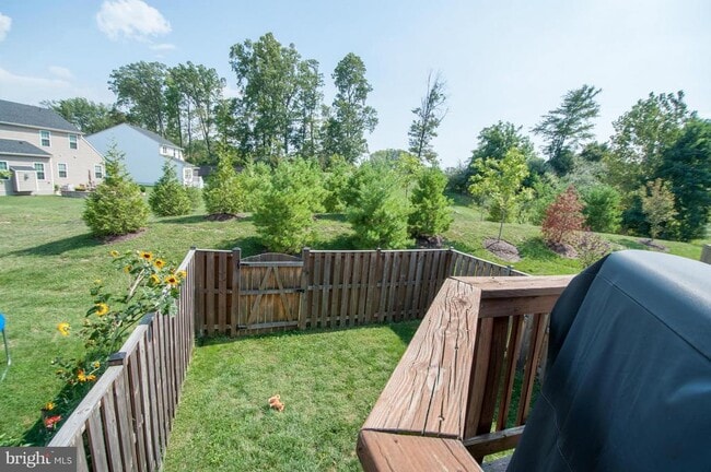 Building Photo - 5813 Whiterose Way