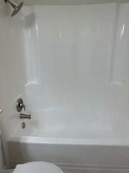 Building Photo - 1124 Eureka St