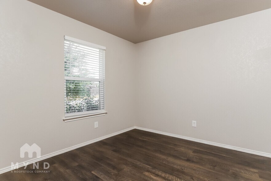 Building Photo - 3911 Turning Pine Edge