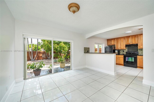 Building Photo - 13753 SW 160th Terrace