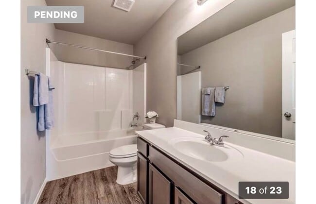 Building Photo - 10233 Hidden Village Dr