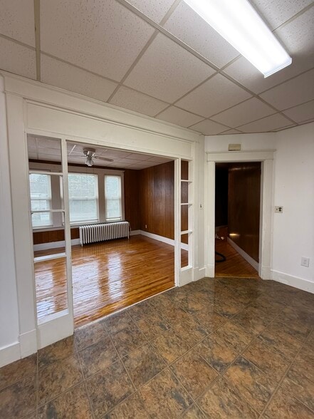 Building Photo - 151 Walnut St