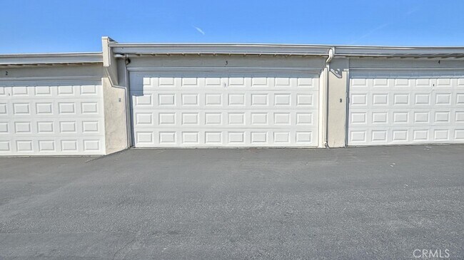 Building Photo - 12700 Newport Ave