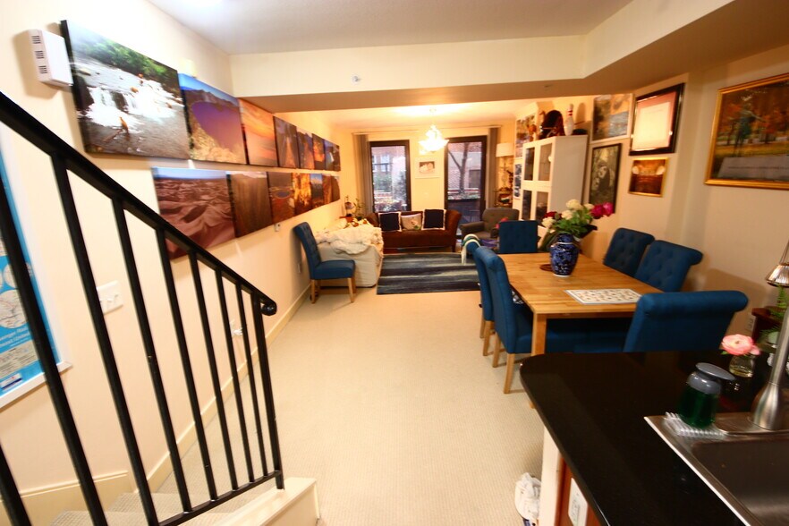 Building Photo - 631 D St NW