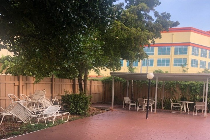 Pool - 16751 NE 9th Ave