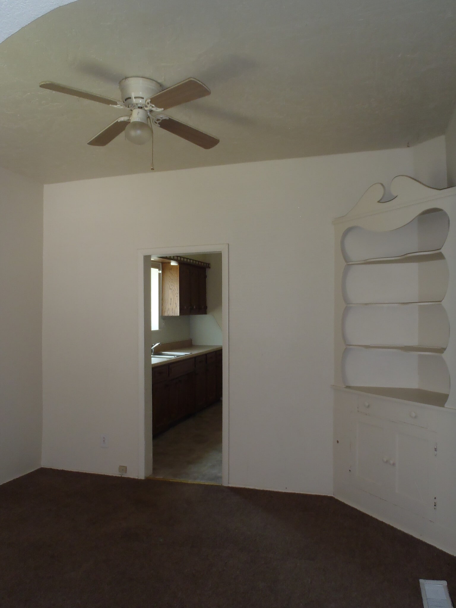 Building Photo - 708 McDonald St