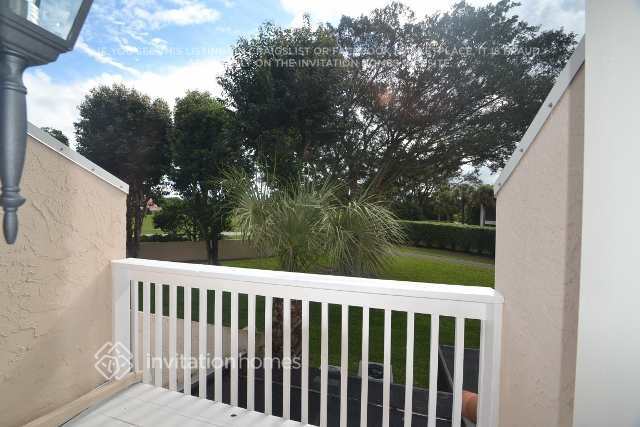 Building Photo - 22763 Meridiana Dr