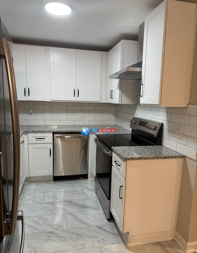 Building Photo - Newly renovated ranch near Norris Lake in Snellville