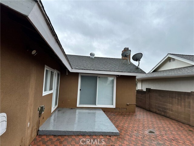 Building Photo - 4701 Sharon Dr