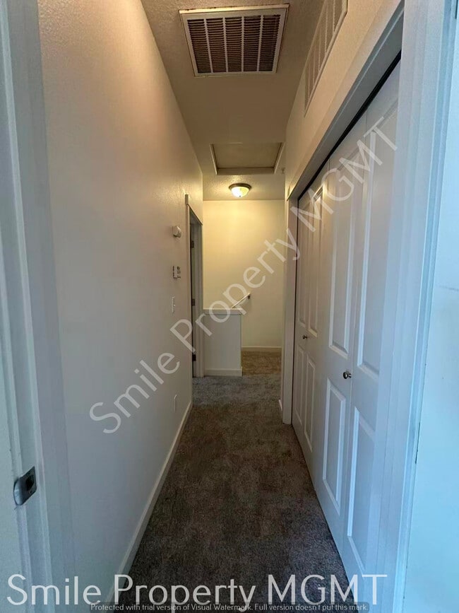 Building Photo - 11217 SE Causey Cir