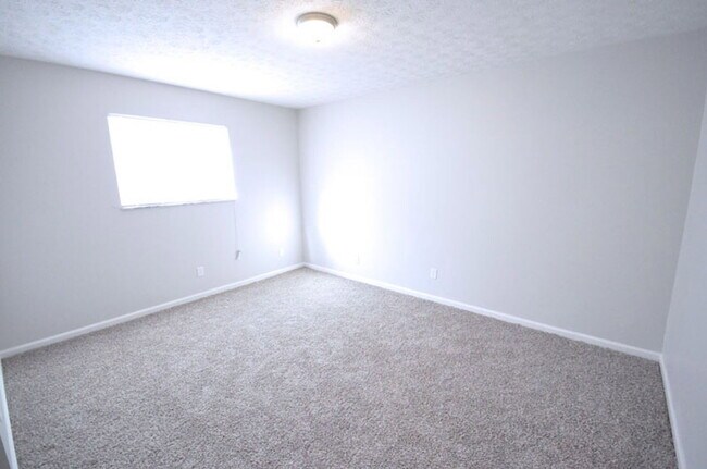 Building Photo - 1332 Courtland Ave