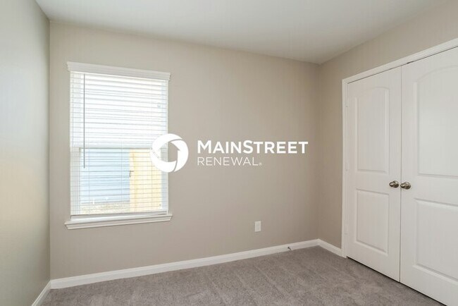 Building Photo - 3 Bedroom Pet-Friendly Home in Magnolia, TX with Main Street Renewal