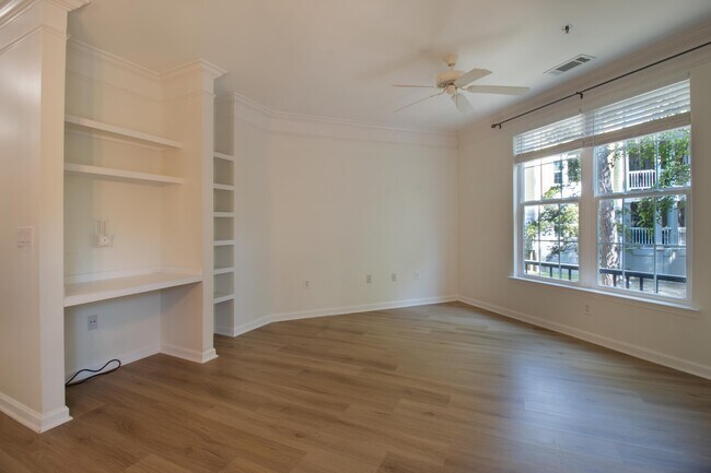 Building Photo - 2012 Telfair Way