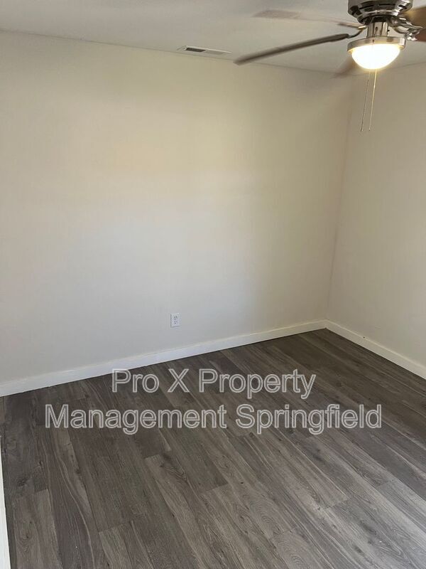 Building Photo - 1617 N Jefferson Ave