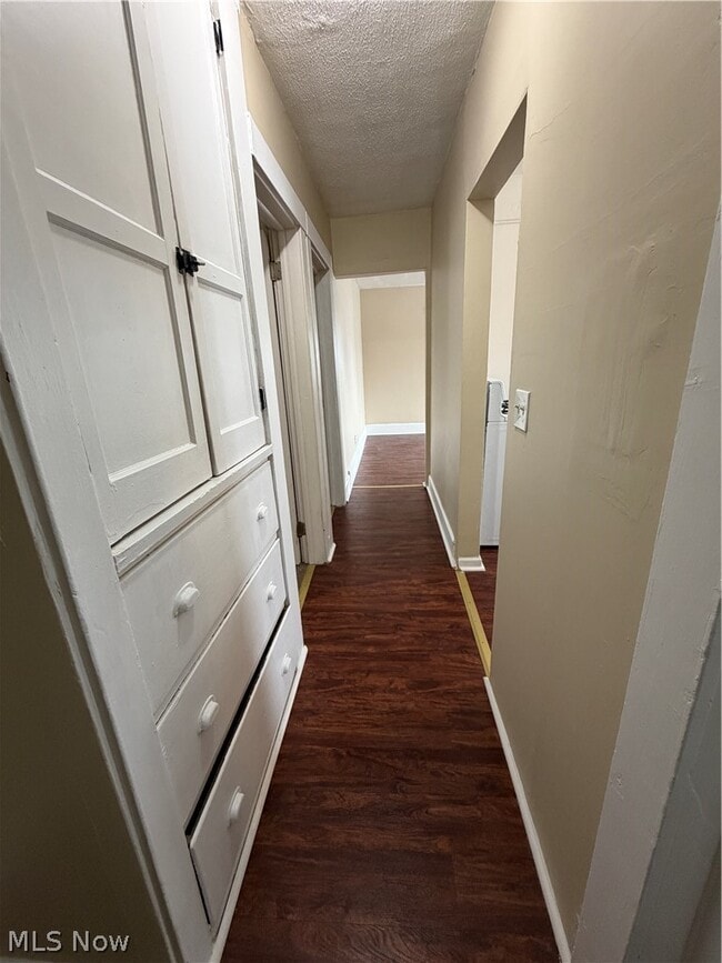 Building Photo - 1870 Cordova Ave