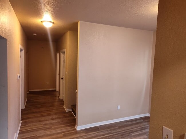 Building Photo - 2554 N 34th St