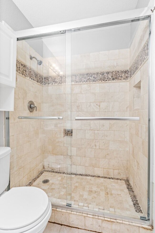 Building Photo - 7228 Aldea Dr