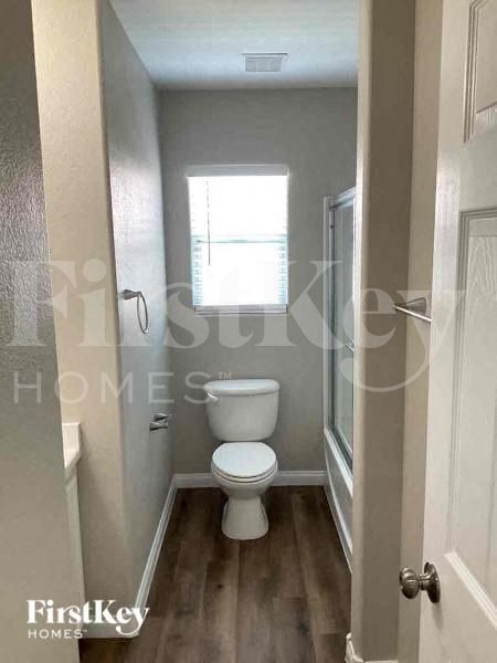 Building Photo - 7218 Forefather St