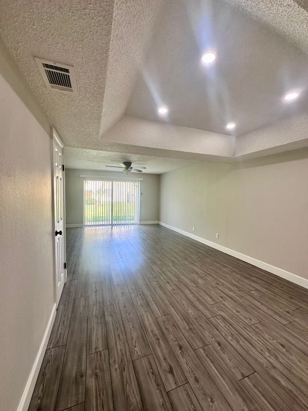 Building Photo - 7512 Bolanos Ct