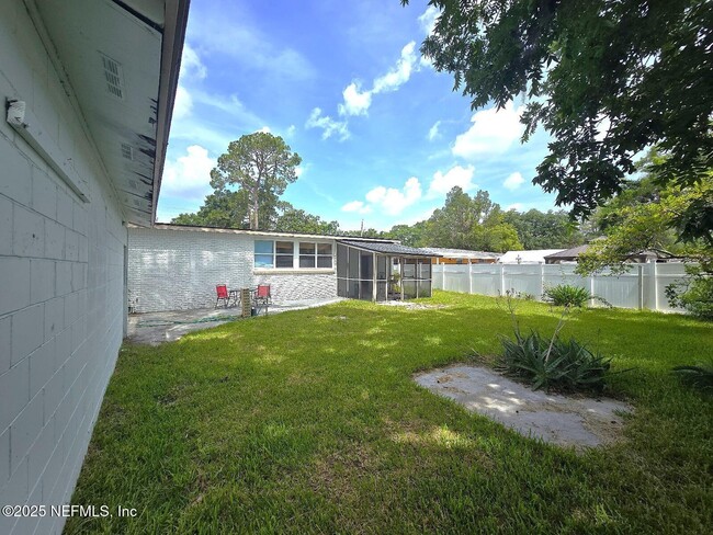 Building Photo - 5141 Batley Rd