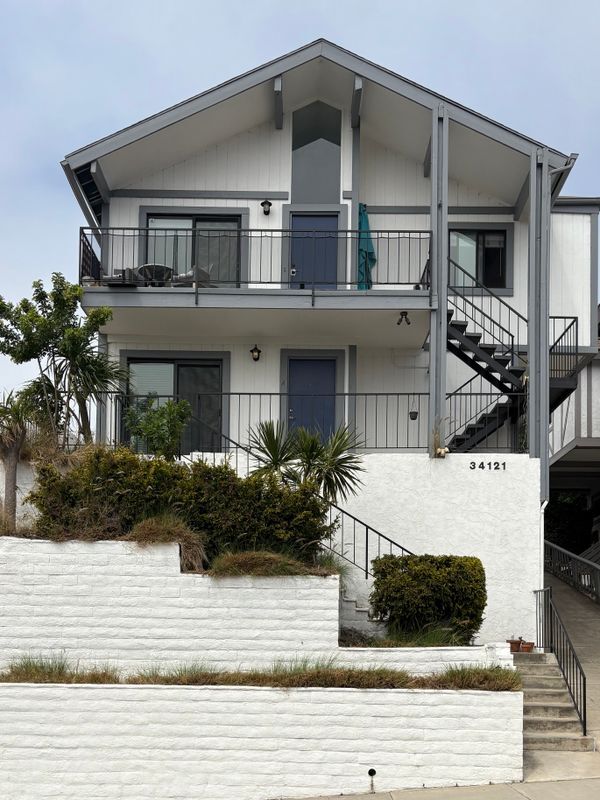 Primary Photo - 34121 Copper Lantern St
