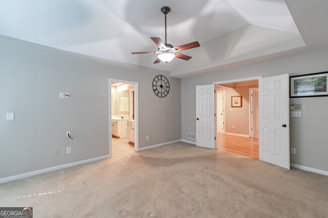 Building Photo - 651 Briarleigh Way