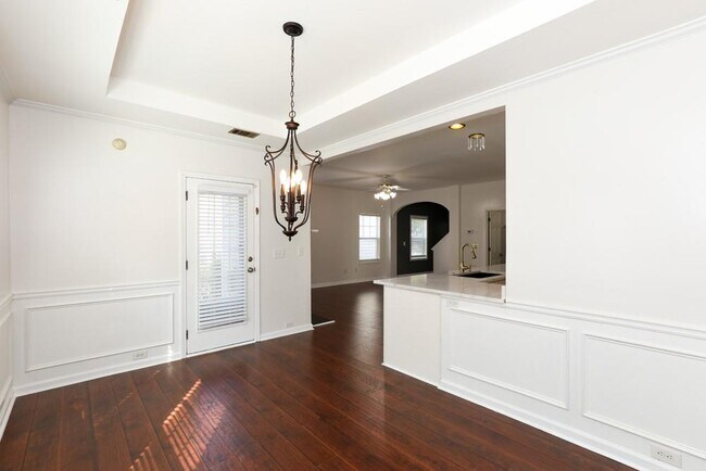 Building Photo - 2871 Cross Creek Dr