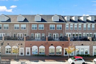 Building Photo - 562 Marina Landing Ln