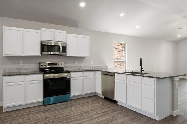 Building Photo - 8622 26th St